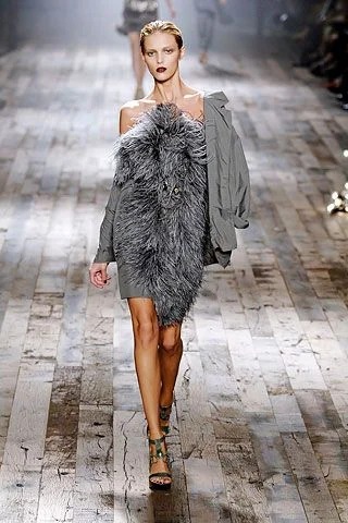 Look 12